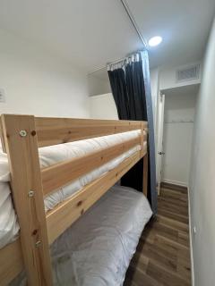 2 Private Bedroom in a Shared 3 Bedroom Condominum - 2