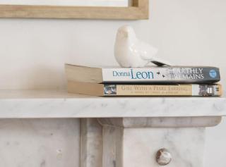 Huge Harbour View Apartment In Historic Home - 8