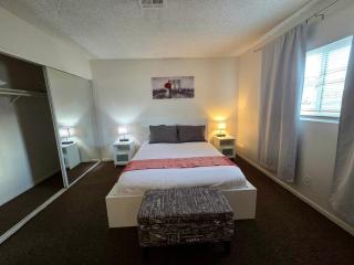 2 bed 2 bath downtown vegas near the strip - 3