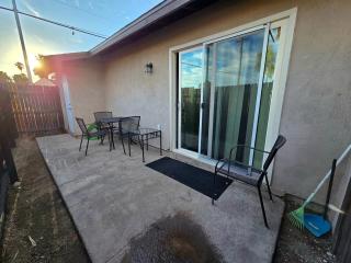 2 bed 2 bath downtown vegas near the strip - 8
