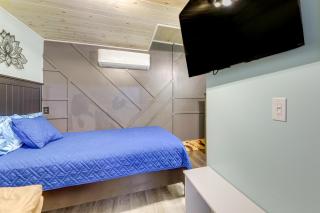 12 Mi to Beach! Cozy Cove with Patio in Newport - 1