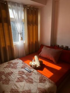 Urban Deca Shaw - PaulBert's Cabins II - 0