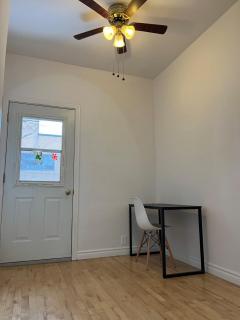 Urban Comfort 3BR Apartment in NDG - 3