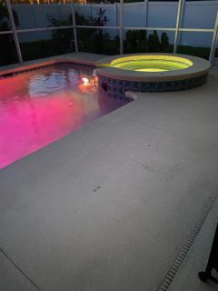 SEASHELLS PALMS Getaway heated Pool - 1