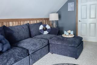 Lakefront Hot Tub, Firepit, Kayaks Private Dock - 2