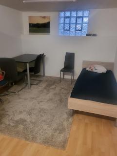 Small apartment suitable for craftsmen - 3