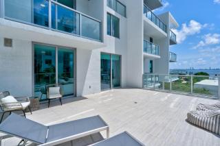 3900-719JC DESIGN DISTRICT, CONDO 1 BEDROOM /1 BATHROOM & BAYVIE - 2