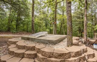 Table Rock Lake Cabin - The Cedars #1 with Lake Access Hot Tub Outdoor Pool - 9
