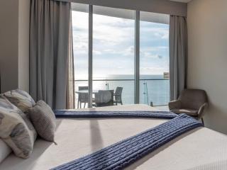 Camino al Mar, lujo y vista frontal al Mar - 5