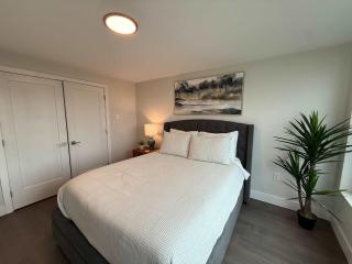 Bright 1 BR with waterview and 6 appliances - Halifax - 1