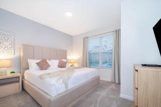 1852IO TOWNHOUSE 4 BED/4.5 BA ( - 5