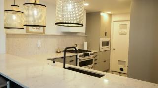 Modern European Townhouse - 5