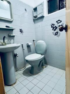 Family Comfort Suite PECHS Karachi - Karatschi - 3