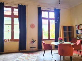 Ferienstudio Altstadtflair -Loftfeeling im Sängersaal in der Stiftsstadt mit Parkplatz - Kempten - 5