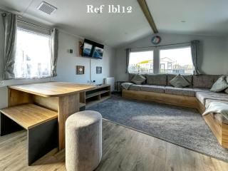 Parkdean Resort Camber Sands sleeps 8 Pet Friendly - ref-lbl12 - 2