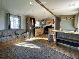 Parkdean Resort Camber Sands sleeps 8 Pet Friendly - ref-lbl12 - 1