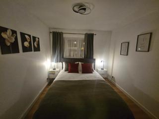 Bright Battersea Apartment by the River with Parking - Londen - 3