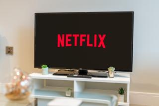 Cosy Central 1 Bed Apartment in Slough Sleeps 4 - 5