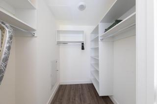 Beautiful NEW apartment in SM! - 2