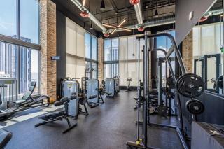 Downtown Luxe Studio Miami Skyline Retreat - 4