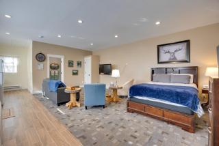 Cozy Couples Retreat 5 Mi to Garden of the Gods! - 4