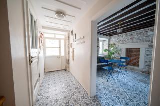 MINIQ HOMES 101 - Near Sea Foça Center 2BR Historic Stone House - 3