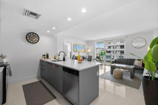 Luxury Condo with Rooftop Pool - 5-Min to Beach - 0