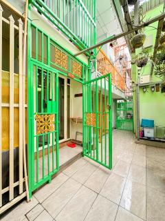 Vinxenia Homestay - 9