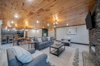 Ain't Life Grand! Spectacular Smoky Mountain Cabin with Indoor Pool, Game Room and Hot Tub - 1