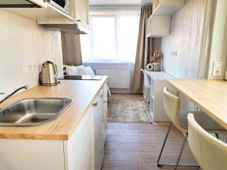 Vilnius prie centro ramybė tarp medžių - 6