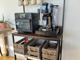 Downtown Condo 5 Minutes to Cedar Point - 2