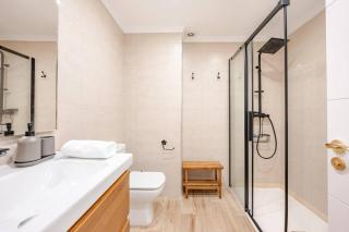 Xixón by Ben - Gijón - 4