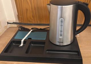 Laurel Lakefront Hotel - 3