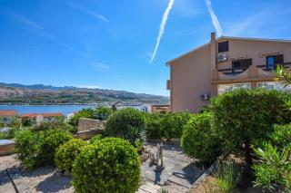 Apartments with parking space Pag - 6316 - 1