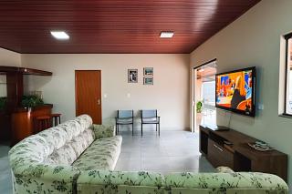 Casa com piscina no coração de Bonito/ até 12 pess - 1