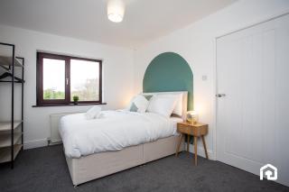 The Lampton - Modern - Gibside - Smart Tv - Wifi - 3