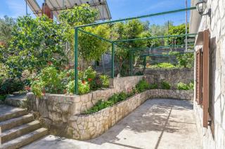 Secluded fisherman's cottage Cove Fabrice, Solta - 8692 - 1