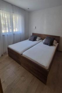 Apartments with parking space Duce, Omis - 24975 - 1