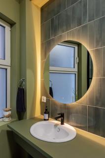 University Square 1BR - Balcony & Church Views - Bucarest - 8