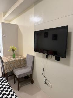 Sea Residences Staycation Near MOA Pasay City by Rose - 8