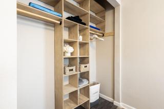 Light & Cozy Oasis - 1