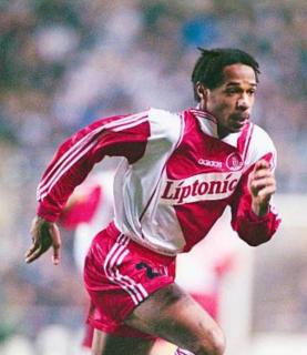 Home Cinema at Amberside CG nar CIQ 600mbps Netflix - 0