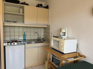 Studio cabine avec terrasse à Bormes-les-Mimosas - FR-1-251-874 - 3