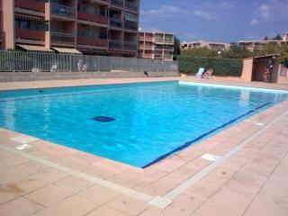 Studio cabine avec terrasse à Bormes-les-Mimosas - FR-1-251-874 - 2