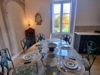 Gîte paisible dans château avec jardin en Auvergne - FR-1-489-604 - 6