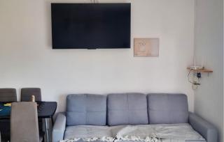 Nice Apartment In Santa Pola - 7