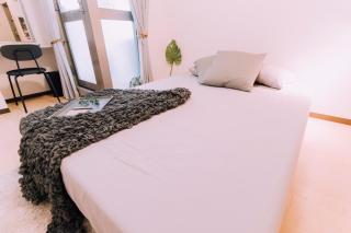 Stylish Minimalist Loft 7 & Gym in Namba Compact Studio 5 - 8