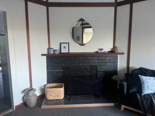 Bowen Toft Villa- New Listing - 1