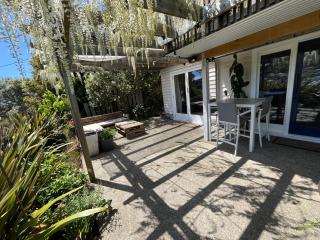 Private central Nelson apartment - Nelson - 9