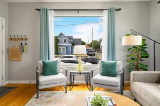 Walk to Dining & Waterfront, Spacious with Best Beds - 5